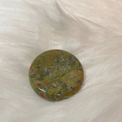 DRAGON‘S BLOOD WORRY STONE