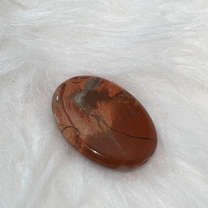 RED JASPER WORRY STONE