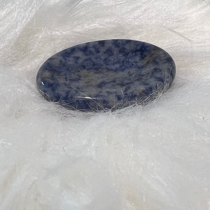 BLUE SPOT JASPER WORRY STONE