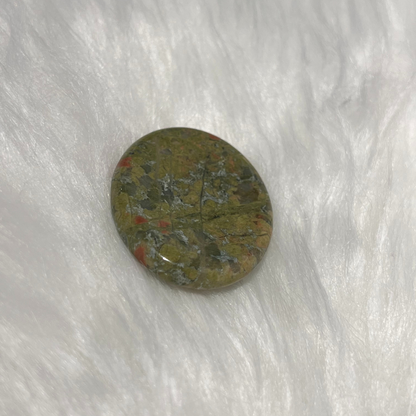 DRAGON‘S BLOOD WORRY STONE