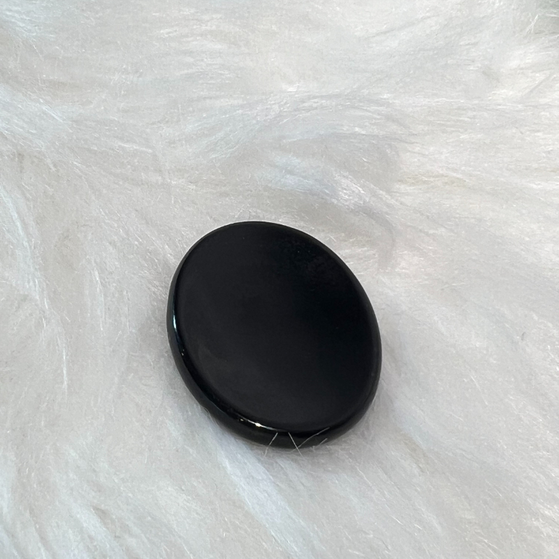 OBSIDIAN WORRY STONE